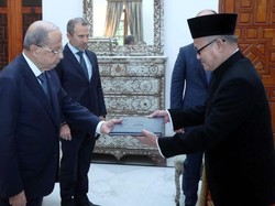 Dubes RI Hajriyanto Thohari Serahkan LoC ke Presiden Lebanon