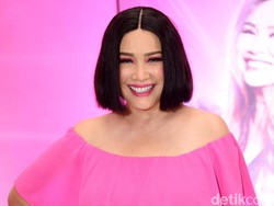 Puluhan Tahun Bernyanyi, Titi DJ Dapet Pengalaman Baru Rekaman dari Rumah