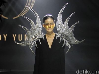 Megahnya 20 Karya Aksesori Rinaldy Yunardi yang Bertema 34 Provinsi Indonesia