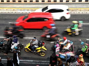 Ratusan Difabel Turun ke Jalan Kampanyekan Keadilan HAM Ratusan Difabel Turun ke Jalan Kampanyekan Keadilan HAM