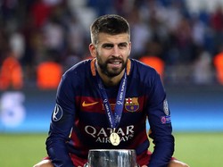 Ketika masih muda Gerard Pique membantu Manchester United tiga trofi juara. Sebanyak 28 trofi tambahan direbut bek Spanyol itu setelah pindah ke Barcelona di musim panas 2008 sampai sekarang. Foto: Chris Brunskill / Getty Images
