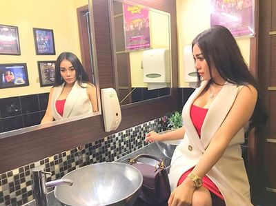 Pansos hingga Sinetron Azab Jadi Nasihat Netizen untuk Bebby Fey