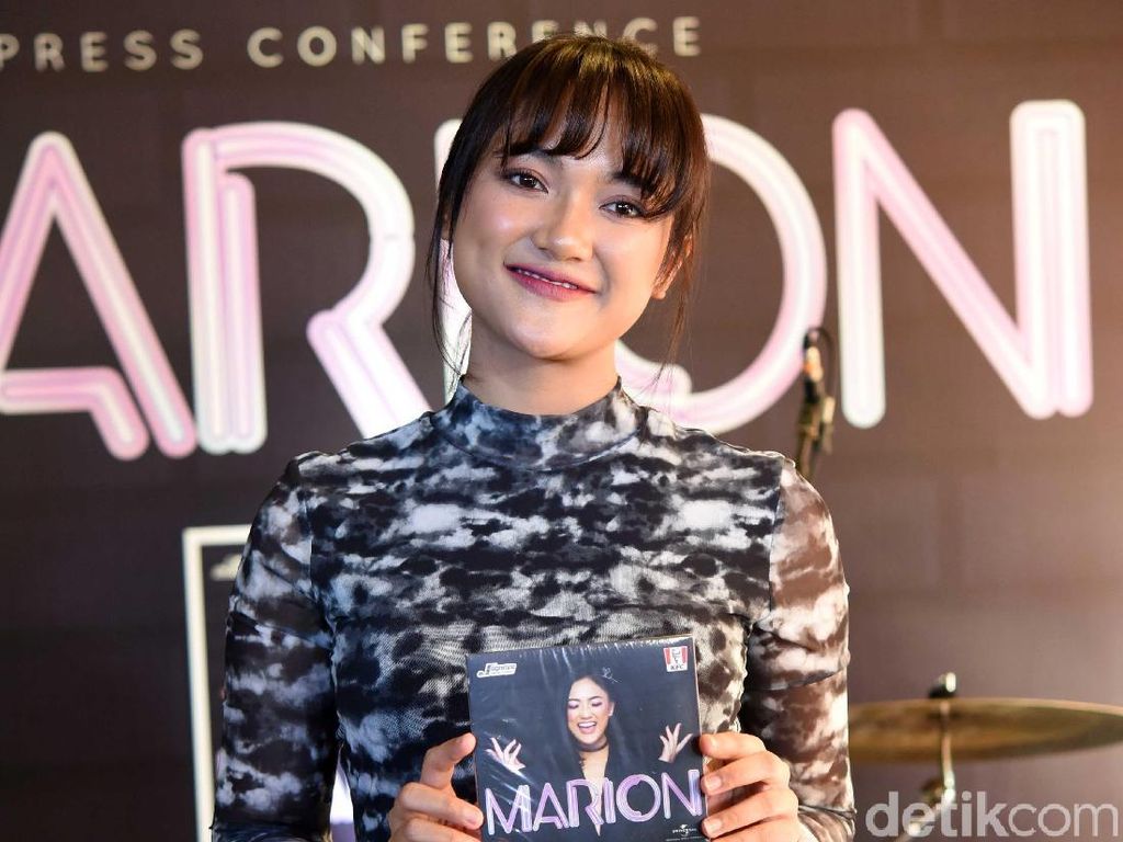 Curhat Perjuangan Marion Jola hingga Lahirkan Album Perdana Curhat Perjuangan Marion Jola hingga Lahirkan Album Perdana