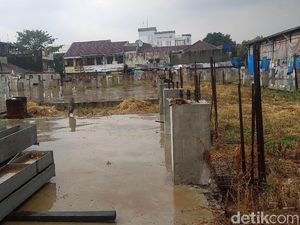 Sempat Mangkrak, Revitalisasi Pasar Cihaurgeulis Dilanjutkan Sempat Mangkrak, Revitalisasi Pasar Cihaurgeulis Dilanjutkan