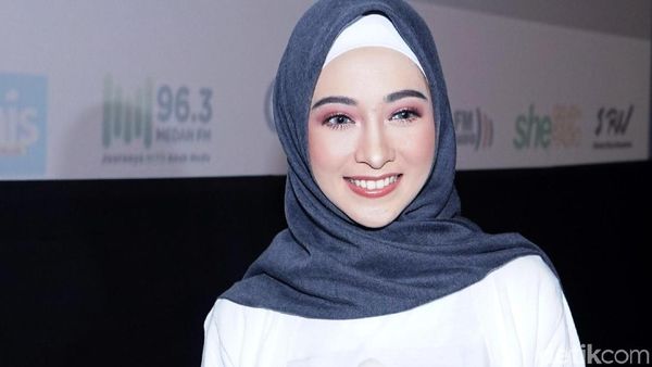 Poppy Bunga Ngaku Belum Siap Poligami