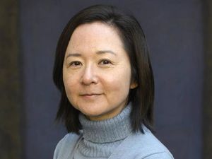 Ini Penulis Jepang yang Terinspirasi Bikin Novel Gegara Anne Frank Ini Penulis Jepang yang Terinspirasi Bikin Novel Gegara Anne Frank