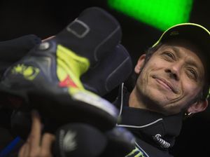 Rossi Memang Belum Habis, tapi ...