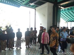 Sri Sultan HB X Ungkap Tujuan Kedatangan Raja Malaysia ke Keraton Yogya