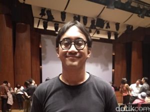 Keren! Istri Danang Dapat Beasiswa Indonesia Menuju Broadway