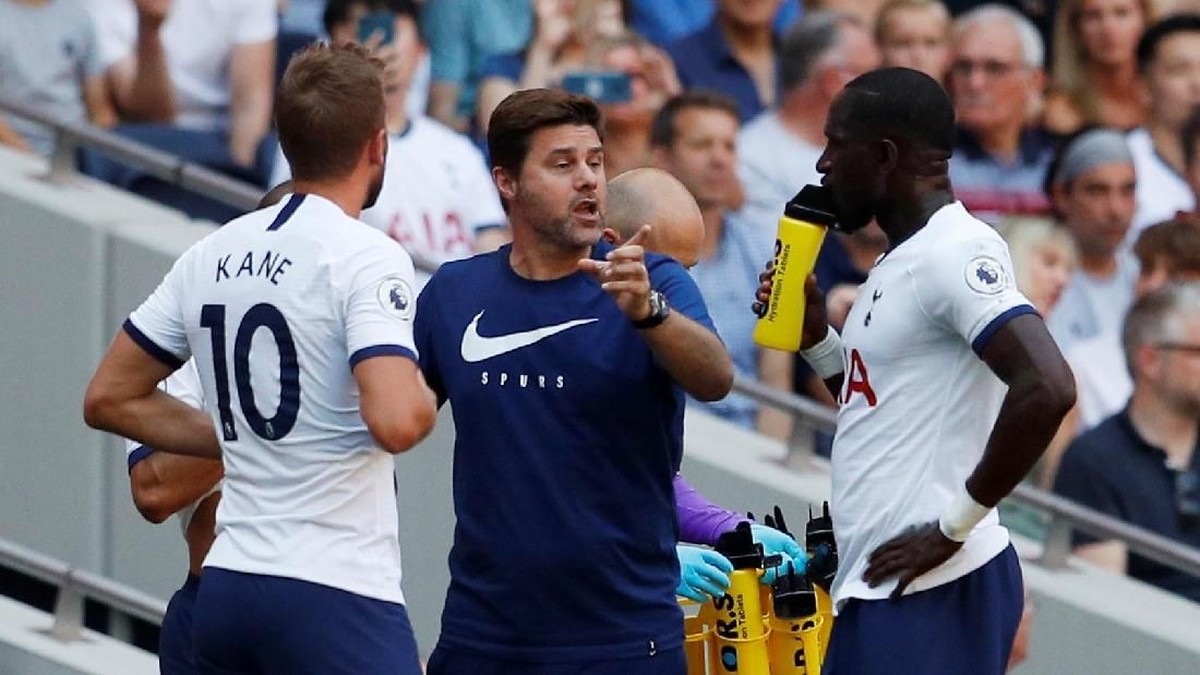 Tottenham Hotspur sedang menurun performanya sejak sepertiga akhir musim lalu (Peter Nicholls/Reuters)