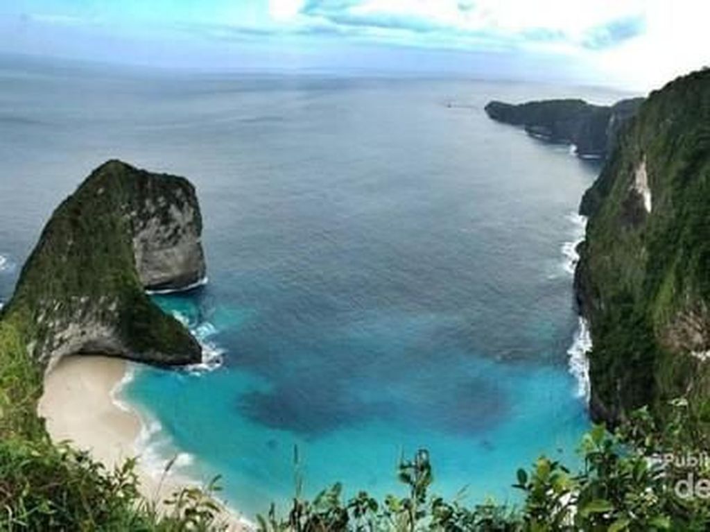 Nusa Penida Makin Menarik untuk Wisata Religi Warga Bali Nusa Penida Makin Menarik untuk Wisata Religi Warga Bali