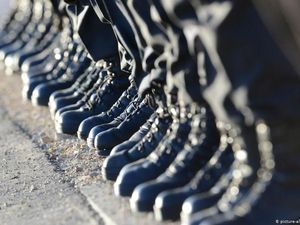 Sepatu Militer RI Diminati Arab Saudi, Ini Buktinya