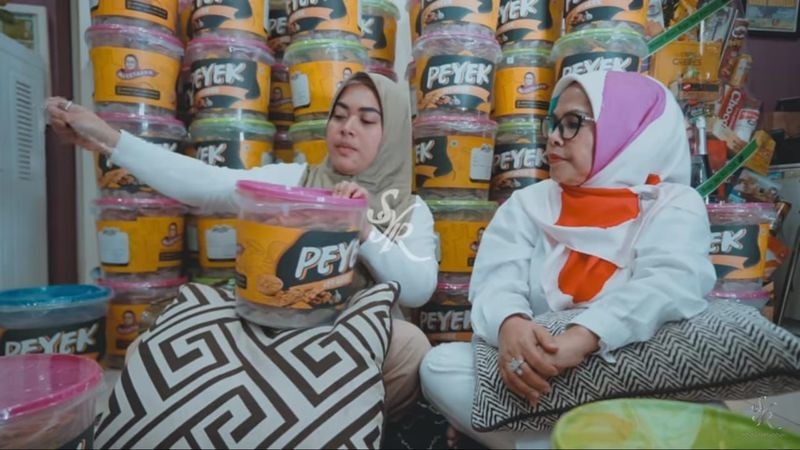 Peyek Bu Cetarrr