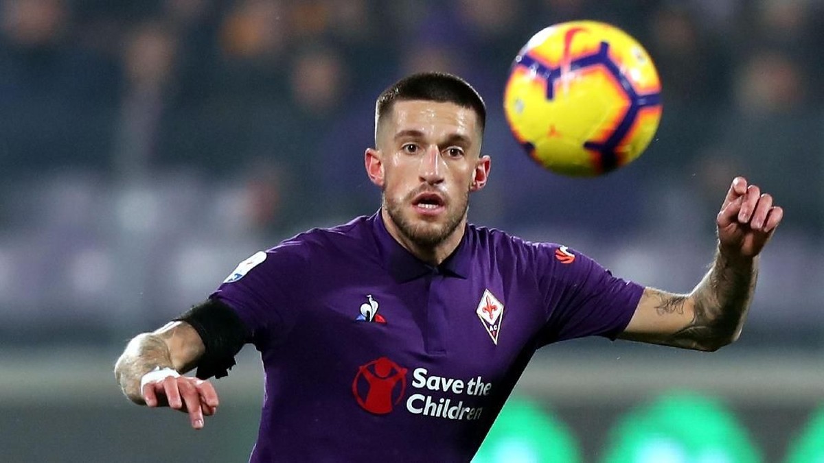 Inter Milan mendapatkan Cristiano Biraghi dari Fiorentina. Foto: Gabriele Maltinti / Getty images