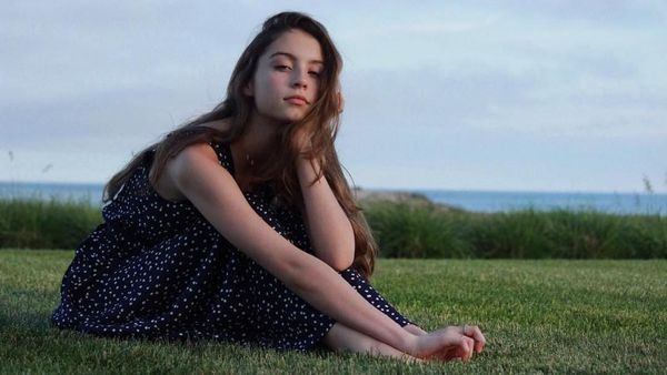 10 Potret Putri Catherine Zeta-Jones yang Makin Cantik di Usia 18