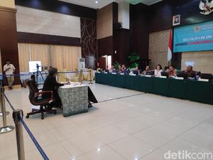 Capim KPK Sujanarko Ingin Terapkan Plea Bargaining demi Asset Recovery Capim KPK Sujanarko Ingin Terapkan Plea Bargaining demi Asset Recovery