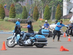 Bikers Moge Hadapi Cuaca: Hujan Tak Kepanasan, Panas Tak Kehujanan