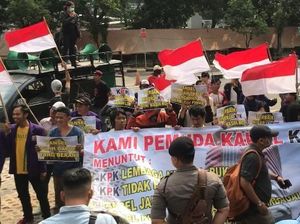 Aksi di KPK, Sekelompok Mahasiswa Beri Dukungan ke Pansel Aksi di KPK, Sekelompok Mahasiswa Beri Dukungan ke Pansel