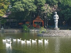 Riwayat Taman Balekambang, Dulu Kumuh dan Jadi Sarang Prostitusi