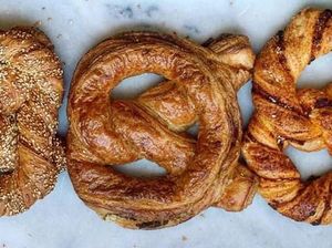 Kini Ada Cretzel, Uniknya Perkawinan Croissant dan Pretzel Kini Ada Cretzel, Uniknya Perkawinan Croissant dan Pretzel