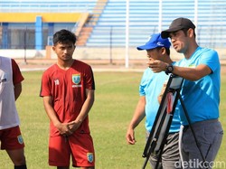 Persela Matangkan Taktik untuk Hadapi PSM