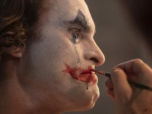 Trailer Joker: Saat Kehidupan Menertawakanmu dengan Kerasnya Trailer Joker: Saat Kehidupan Menertawakanmu dengan Kerasnya