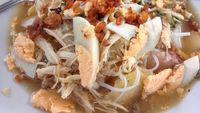 Sluurp! Gurihnya Kaldu Soto Banjar Kalimantan Hangatkan Pagi Ini