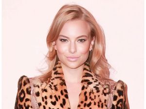 Intip Kehidupan Glamour Danielle, Cucu Estee Lauder yang Jadi Aktris