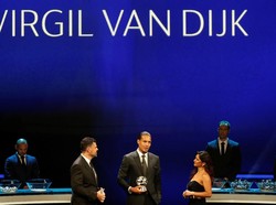 Van Dijk Bek Terbaik Liga Champions 2018/2019