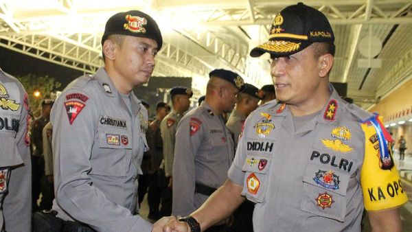 Brimob dari Kalbar Dikerahkan Amankan Papua