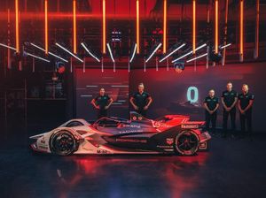 Jagoan Porsche di Balapan Mobil Listrik Formula E Jagoan Porsche di Balapan Mobil Listrik Formula E