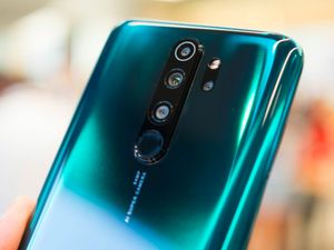 Ponsel Berkamera 64 MP Pertama di Dunia Besok Hadir di Indonesia Ponsel Berkamera 64 MP Pertama di Dunia Besok Hadir di Indonesia