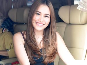 Ayu Ting Ting Makin Nyaman dengan Hot Pants Ayu Ting Ting Makin Nyaman dengan Hot Pants