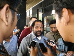 Lenis Kogoya Instruksikan Kepala Suku di Papua Tak Terlibat Demo