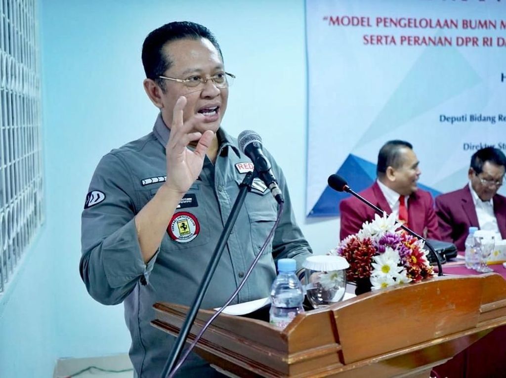 Bamsoet: Ketum Golkar Selanjutnya Harus Rangkul Milenial dan Tak Antikritik Bamsoet: Ketum Golkar Selanjutnya Harus Rangkul Milenial dan Tak Antikritik