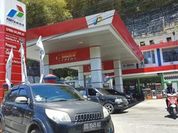 SPBU di Jayapura Beroperasi, Penyaluran BBM Dikawal TNI