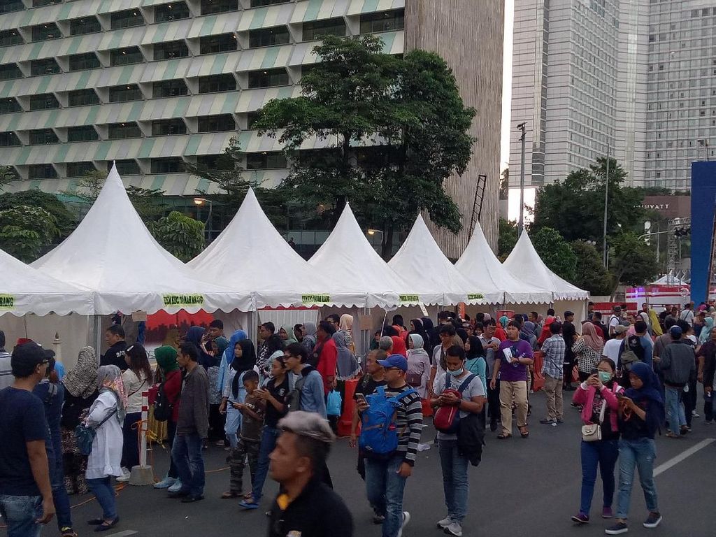 Yuk Cicipi Ragam Halal Food di Jakarta Muharram Festival Yuk Cicipi Ragam Halal Food di Jakarta Muharram Festival
