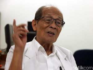 Dokter Murah Hati di Jaksel, Melayani dengan Tarif Cuma Rp 10 Ribu Dokter Murah Hati di Jaksel, Melayani dengan Tarif Cuma Rp 10 Ribu