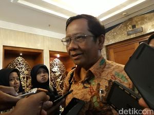 Konflik Papua, Mahfud MD: Tak Ada Referendum Menurut Konstitusi Konflik Papua, Mahfud MD: Tak Ada Referendum Menurut Konstitusi