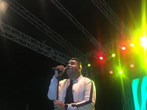Andmesh Kamaleng Kisahkan Cerita di Balik Cinta Luar Biasa Andmesh Kamaleng Kisahkan Cerita di Balik Cinta Luar Biasa