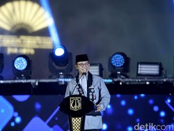 2 Tahun Anies Pimpin Jakarta, Antara Prestasi dan Kontroversi
