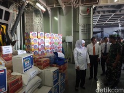 Gubernur Khofifah Kirim Bantuan Logistik ke Papua