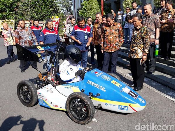 Mobil Listrik Canggih ala UGM