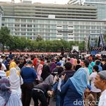 Warga Mulai Padati Area Jakarta Muharram Festival