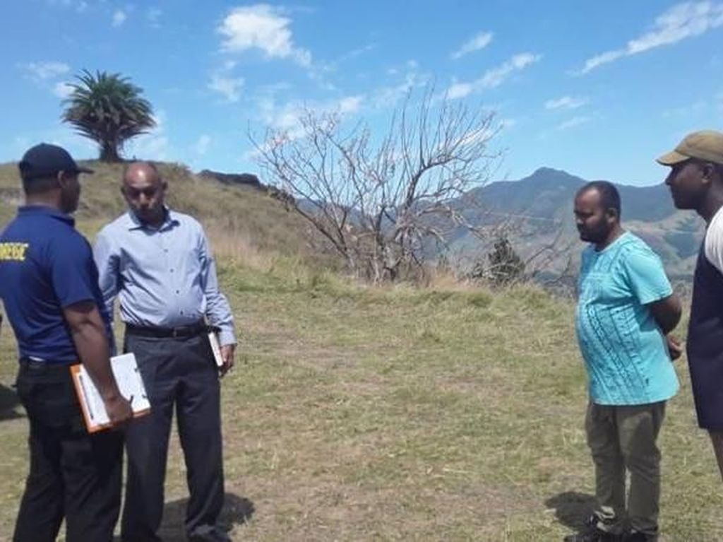 Bayi Ditemukan Sendirian di Pegunungan Fiji, 5 Orang Keluarganya Tewas Bayi Ditemukan Sendirian di Pegunungan Fiji, 5 Orang Keluarganya Tewas