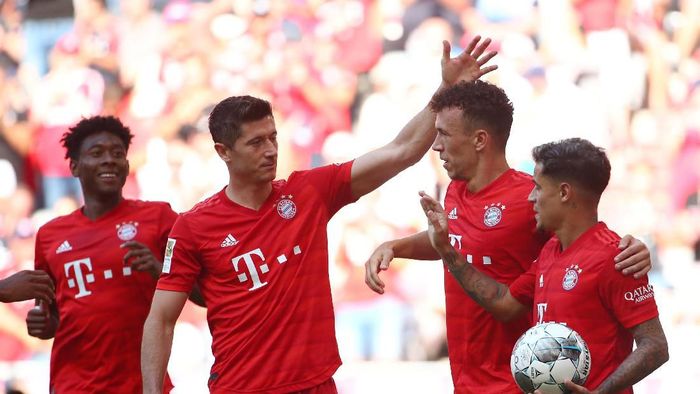 Bayern Munich kalahkan Main 6-1 (Foto: REUTERS/Michael Dalder)