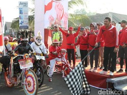 Ribuan Warga Mojokerto dan Mahasiswa Papua Ngonthel Bareng