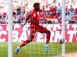 Alphonso Davies menutup pesta gol Bayern dua menit berselang. Ia mengubah skor menjadi 6-1 menuntaskan sodoran bola Mueller di depan gawang Mainz.