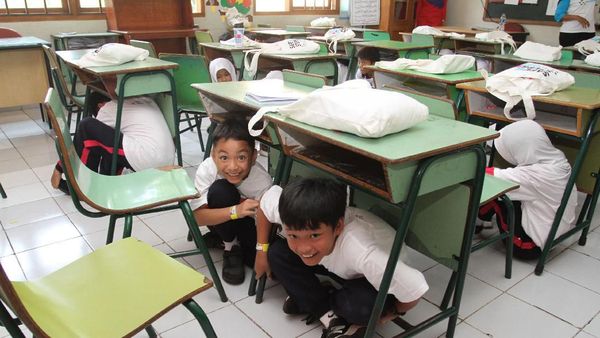 Serunya Edukasi Kesiapan Bencana untuk Siswa SD