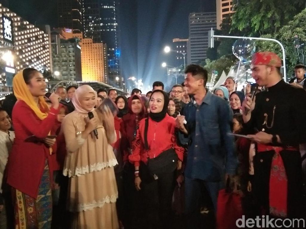 Foto Seru Wisatawan Nikmati Jakarta Muharram Festival